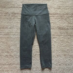 Lululemon Wunder Under Crop II (Roll Down) Grey Size 6